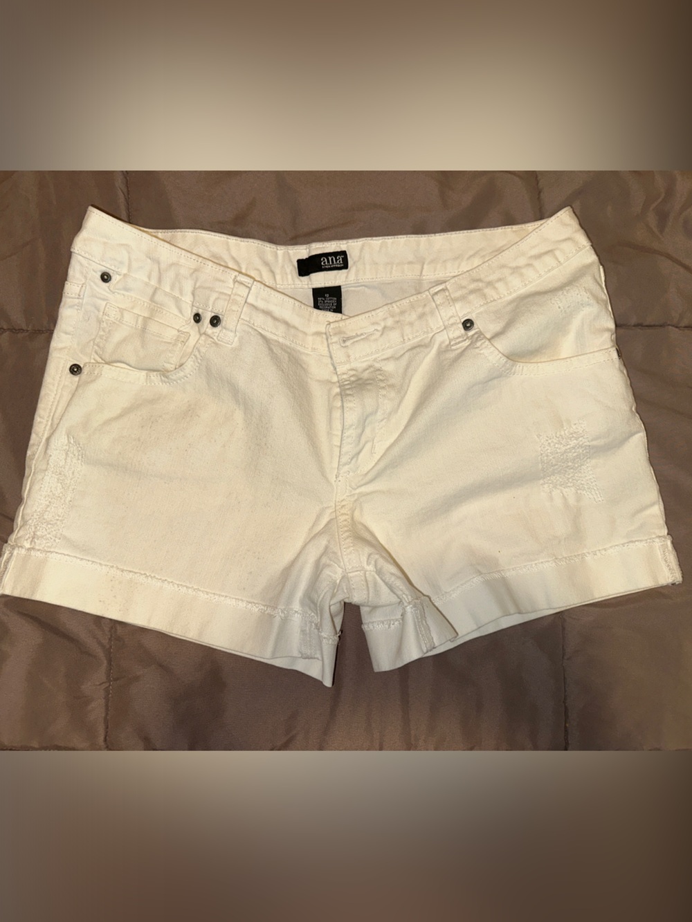 a.n.a White Denim Jean Shorts - Five-Pocket Style